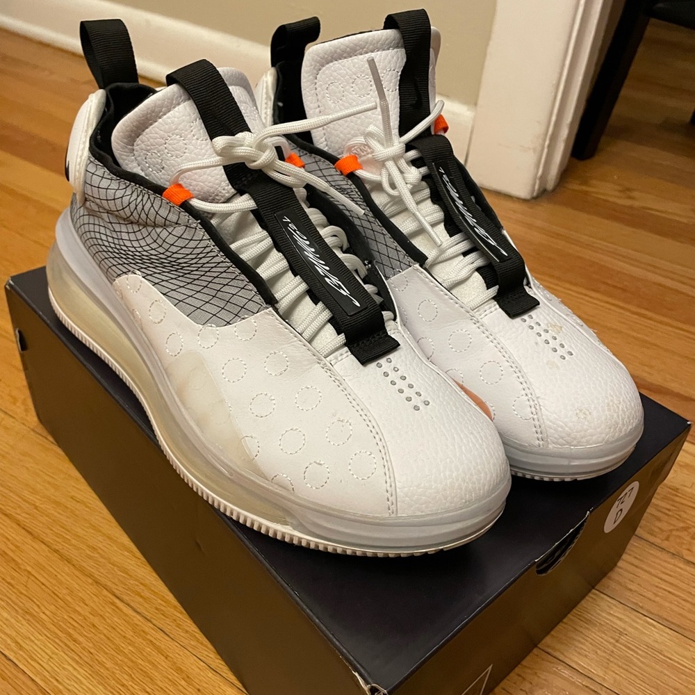 58 Nike Airmax 720 Waves Men’s Shoes White Wolf Gray